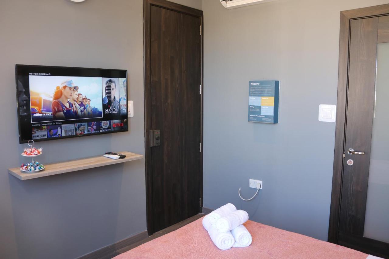 Velleran Accomodation Tarxien Extérieur photo